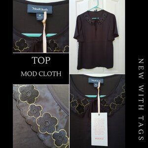 NWT - Mod Cloth Top sz M